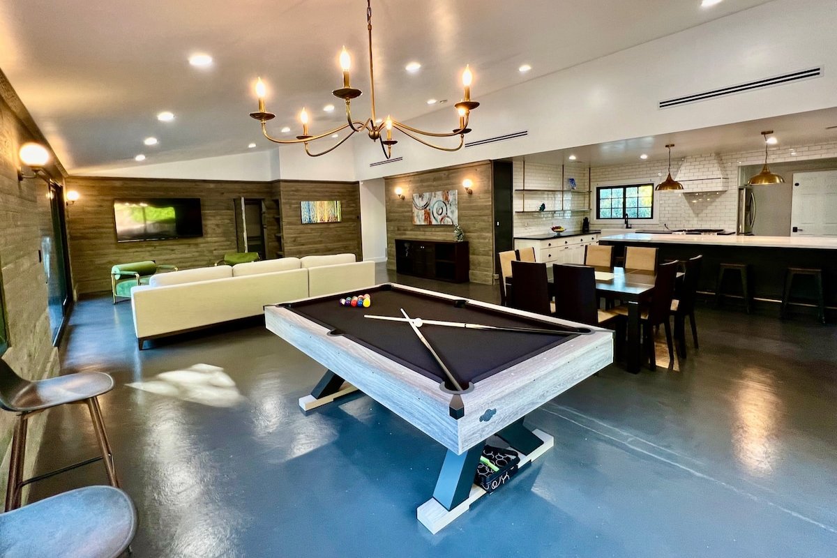 Heated Pool & Spa, BBQ, Pool Table, Games, Private gallery image 3