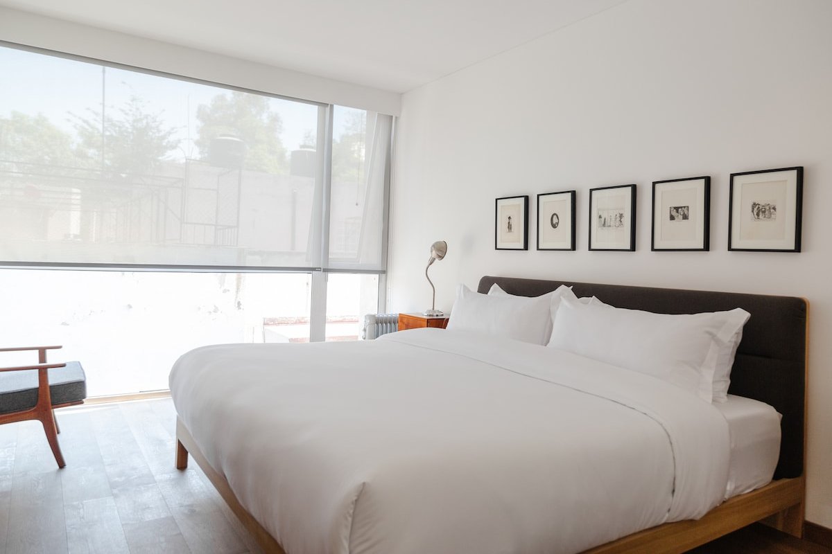 Monumental Park View Apartment | 3Br gallery image 4