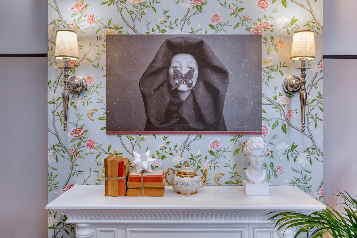 Luxury Penthouse at the tallest Building of Athens gallery image 4