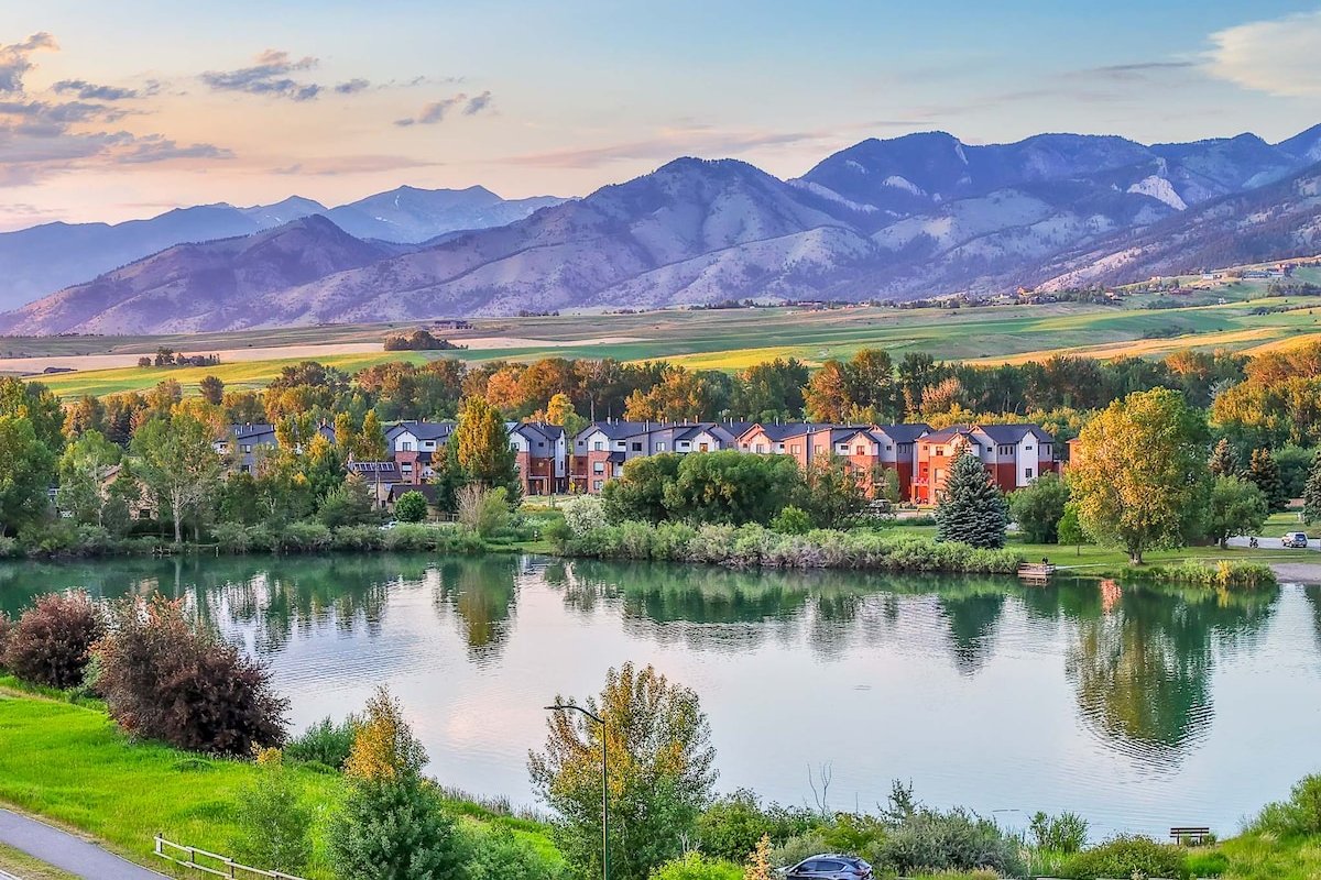 Pagoda Peaks – Luxury Stay with Bridger Views