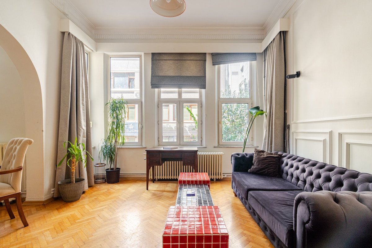 Historic 4BR, 2 min to Istiklal gallery image 4