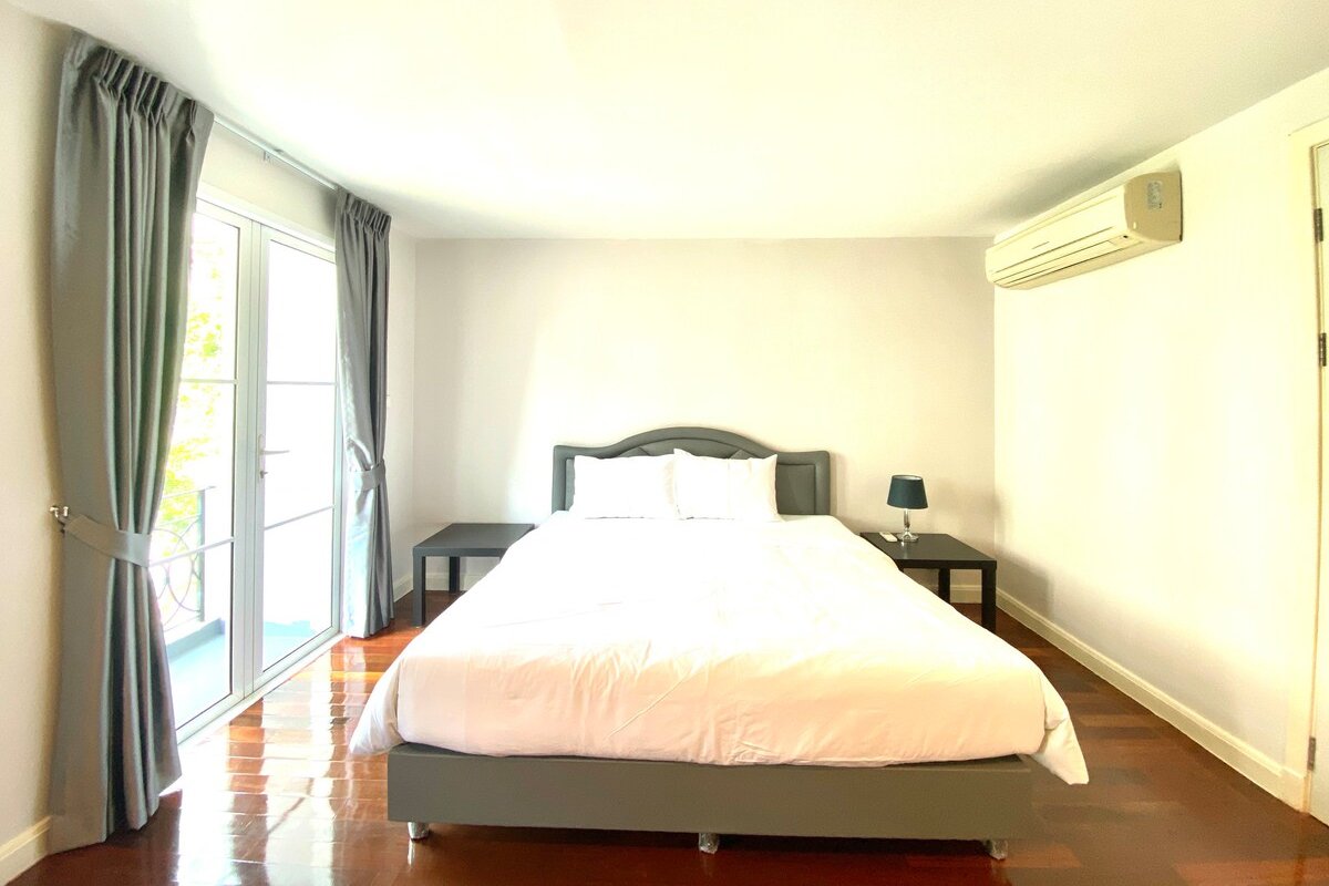 PerfectHome/near QSNCC/pool/BTS/MRT gallery image 5