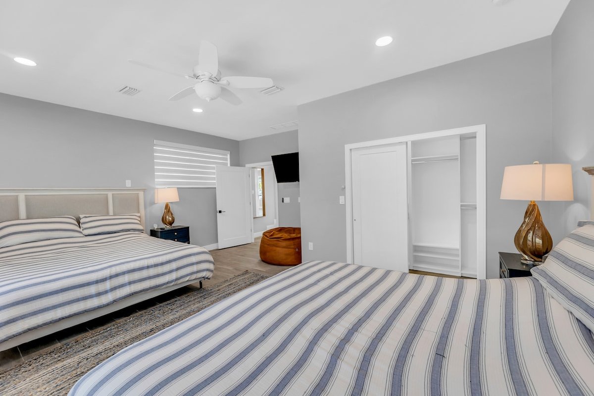 Intracoastal Oasis | Heated Pool • Walk to Beach gallery image 5