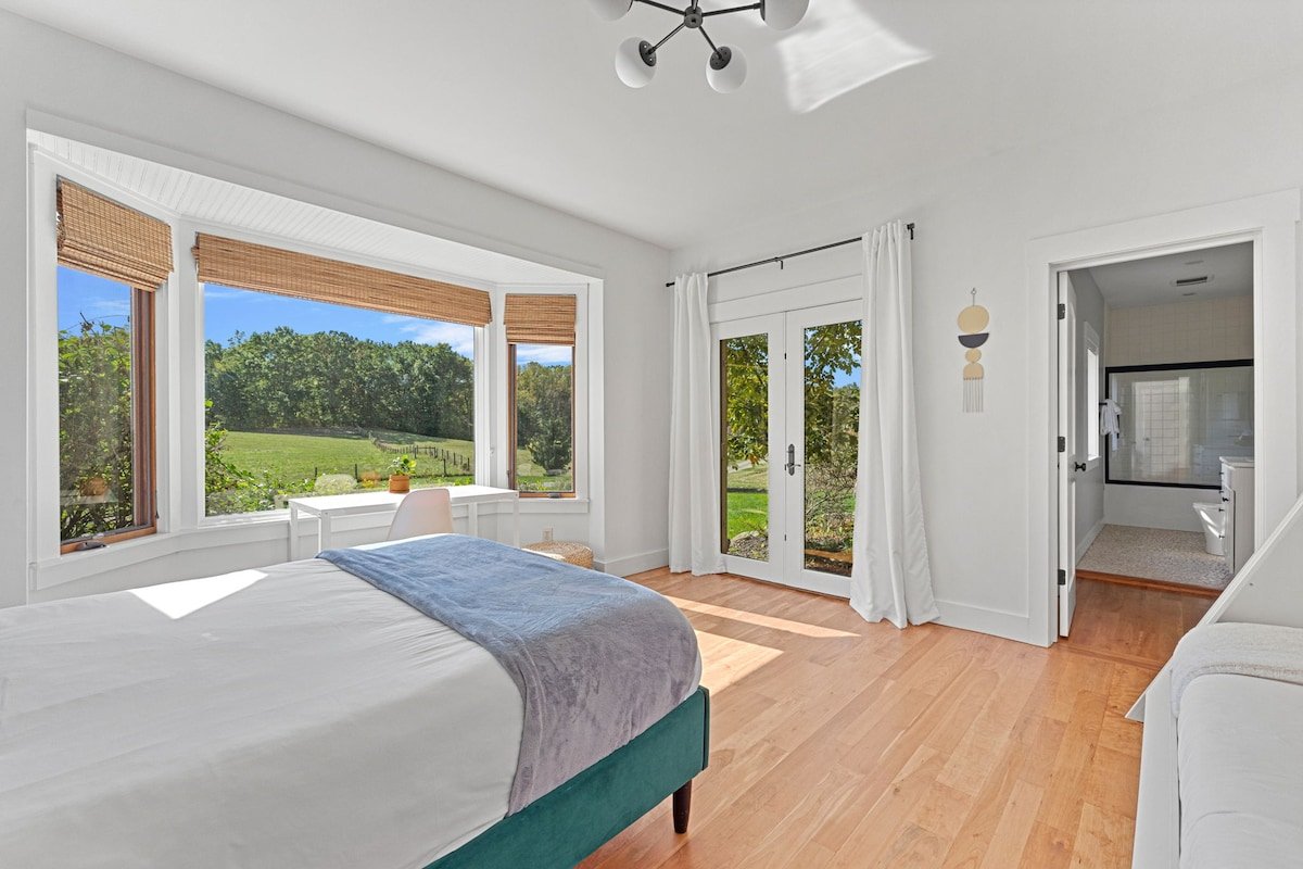 Enjoy Bear Ranch, A Premier Luxury Vacation Estate gallery image 5