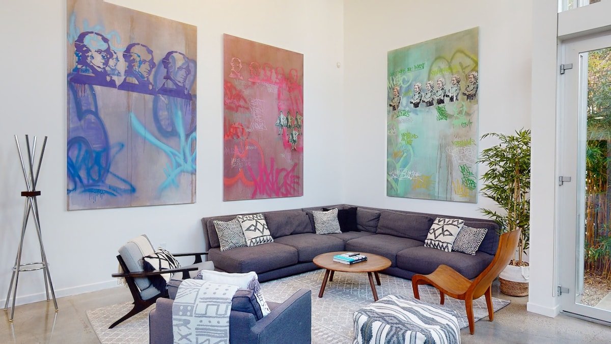 Hip Venice Architectural Loft Home By The Beach gallery image 3