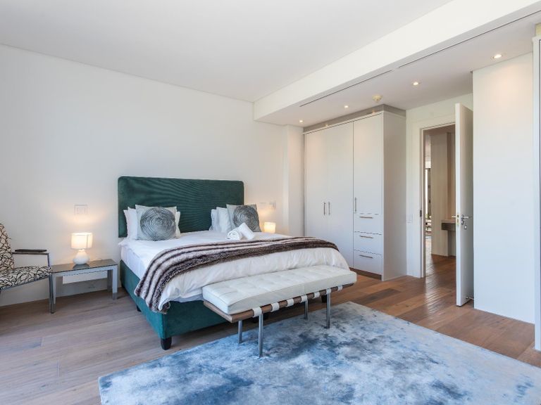 Bed - Room