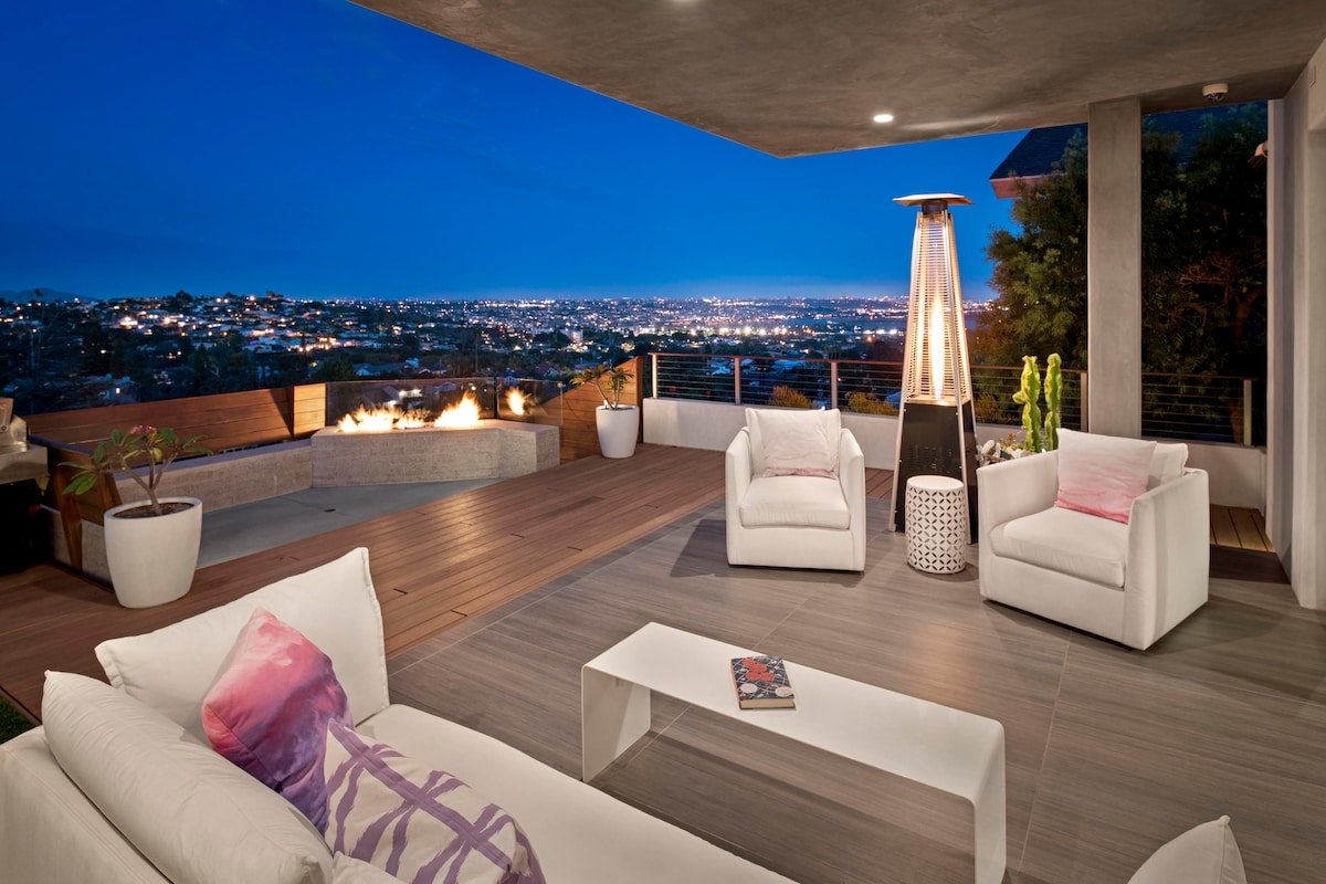 Safe Haven Lux Resort Home gallery image 3