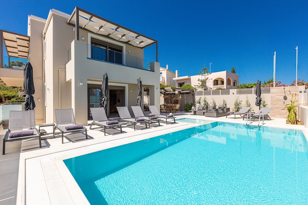 Lagoon Seabreeze Villa, a Sumptuous Retreat gallery image 5