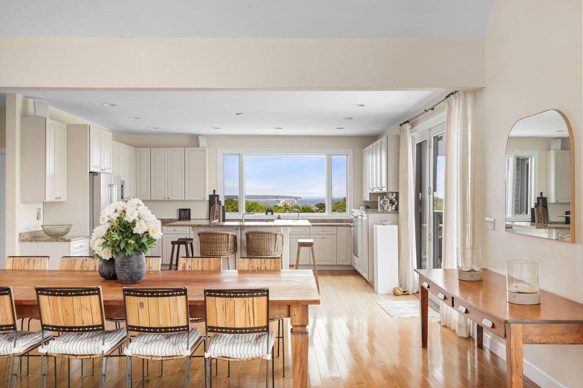 MyLife House – Beautiful Ocean Views – Central Air gallery image 4