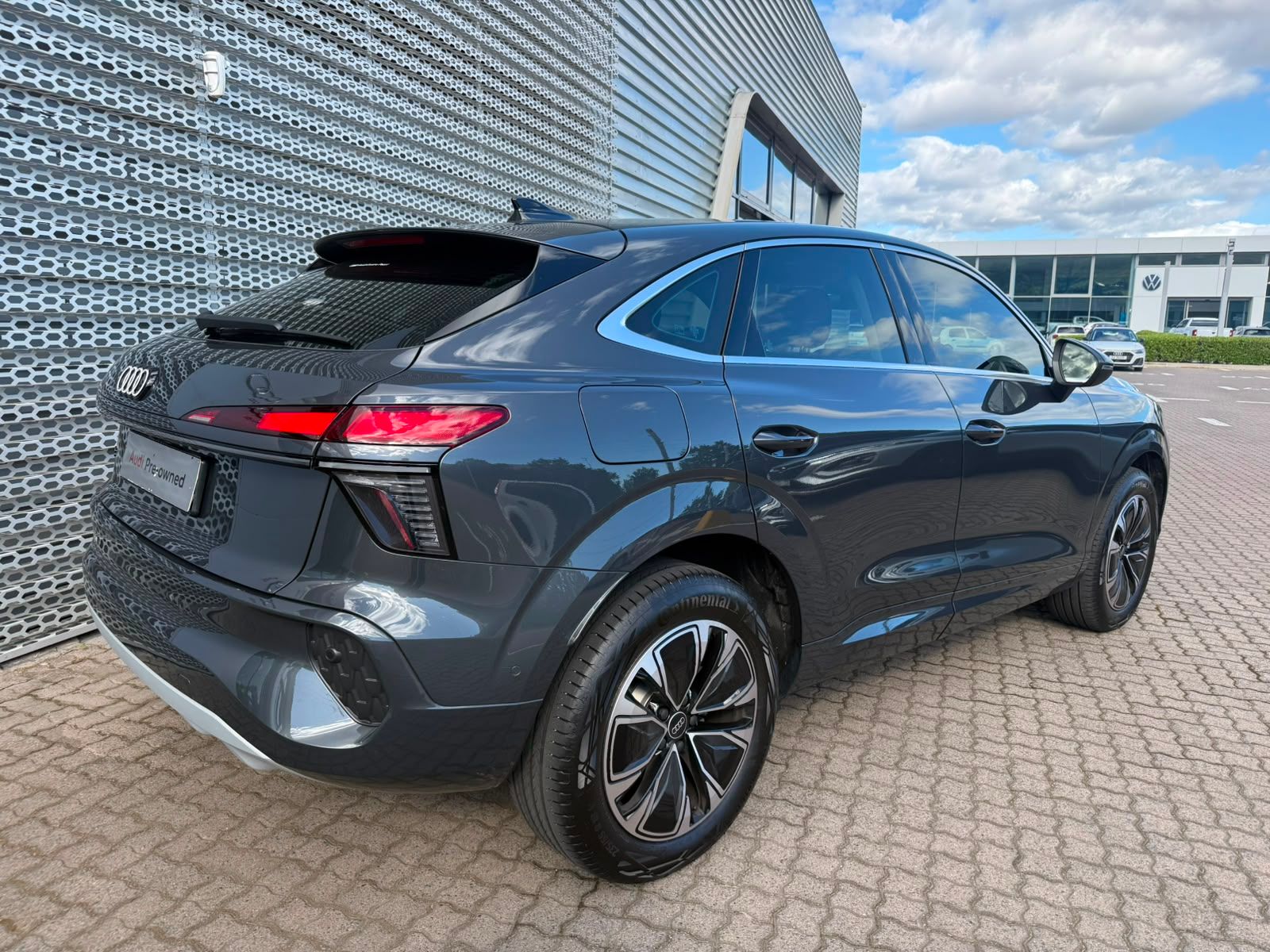 Used car gallery