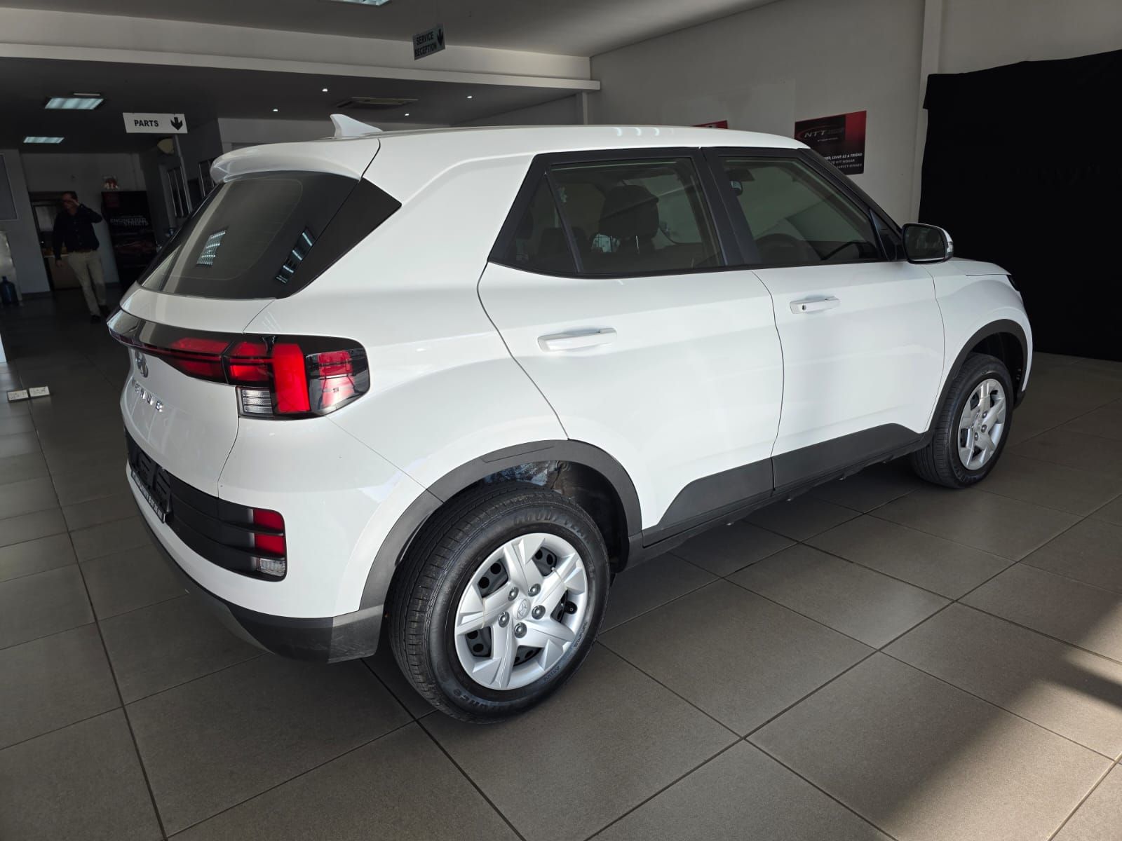 Used car gallery