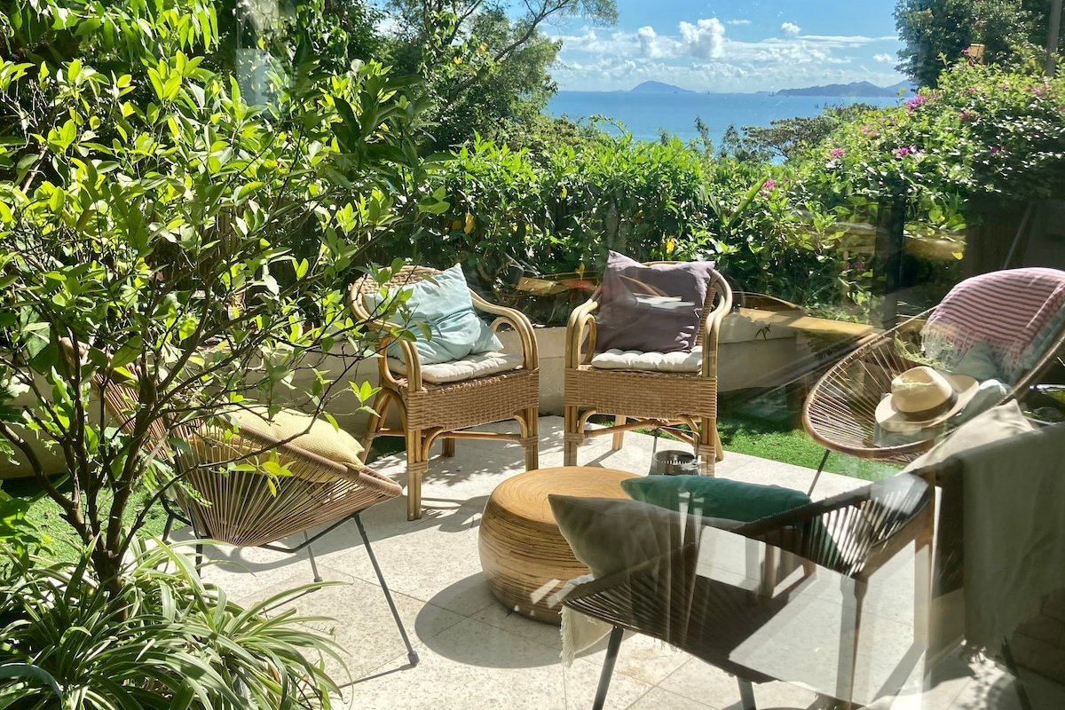 Garden Loft ‘Le Banyan’, Lamma Island gallery image 2