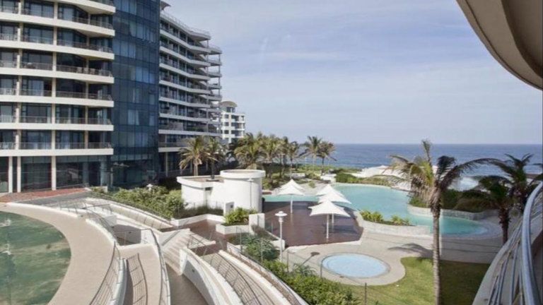 SolSuites at The Pearls of Umhlanga Two bedroom Apartment- partial seaviews