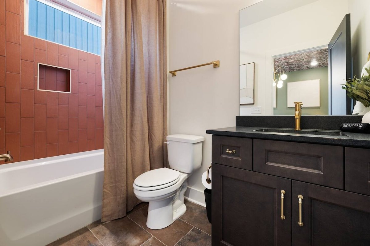 The Zee at Hydes Ferry gallery image 5