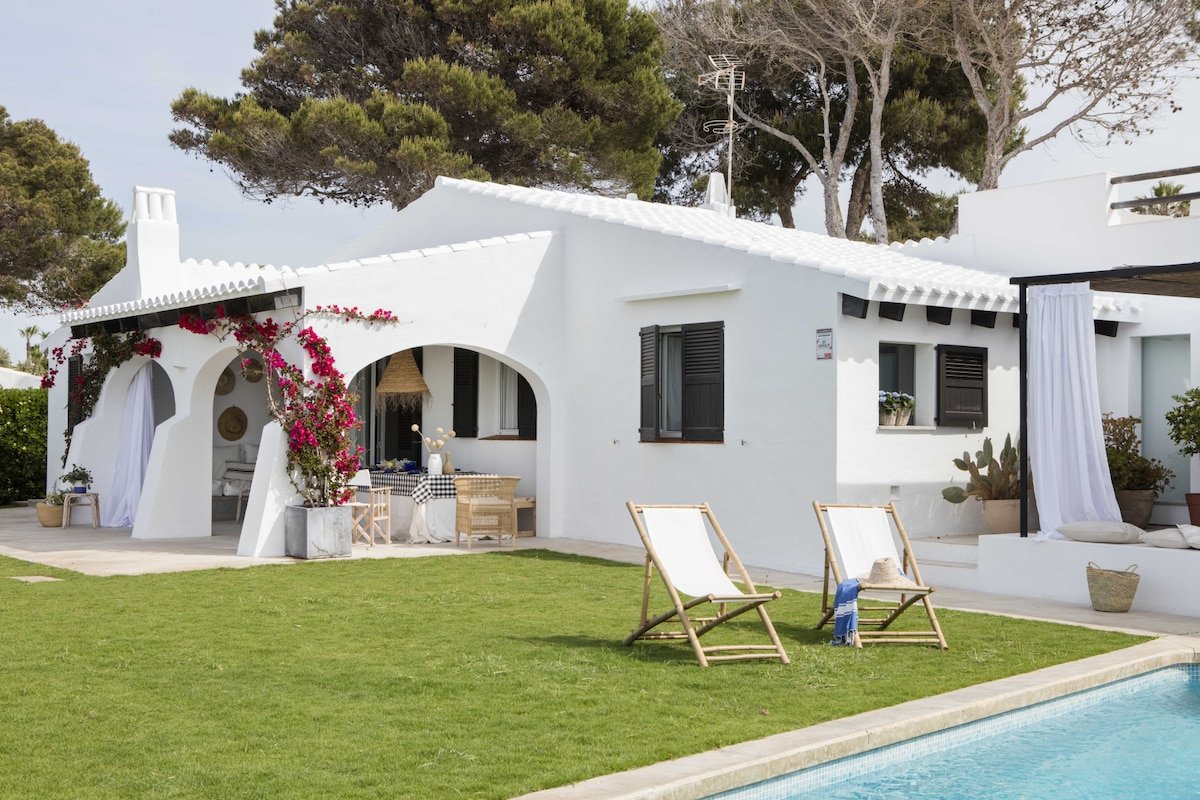 5* Binifa- Best villa full refurbished with pool in Menorca gallery image 3