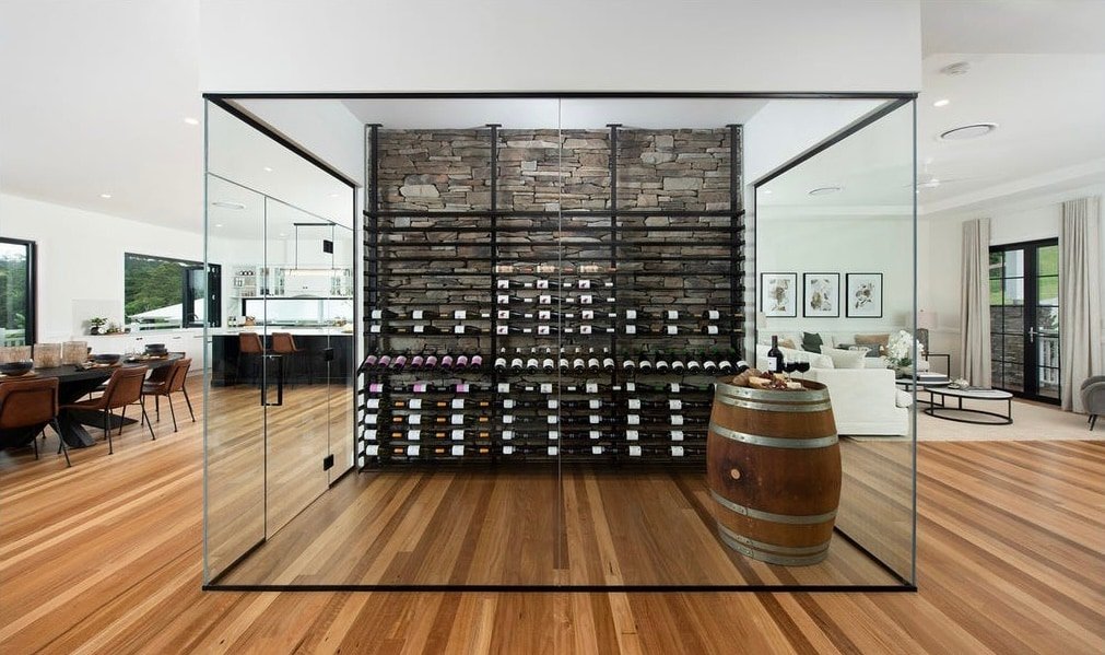 The Easton. Maleny Hinterland Retreat gallery image 3