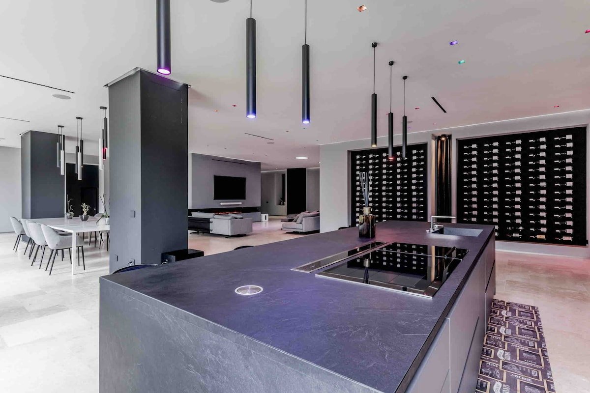 Villa nel centro di Roma con piscina e spa privata gallery image 3