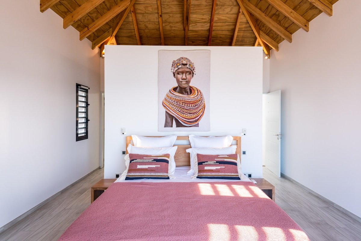 Golden View gallery image 4