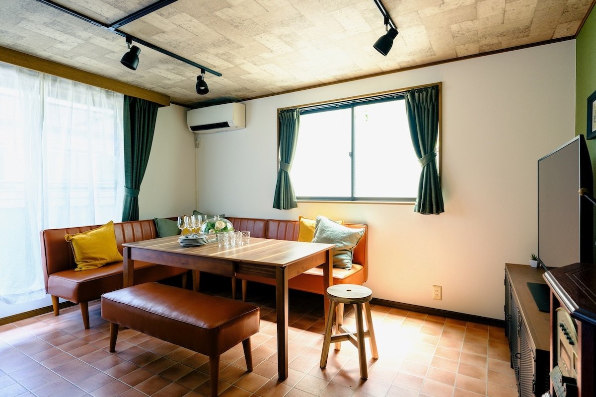 Ikken House 4LDK in Shin-Okubo/Higashi Shinjuku gallery image 3