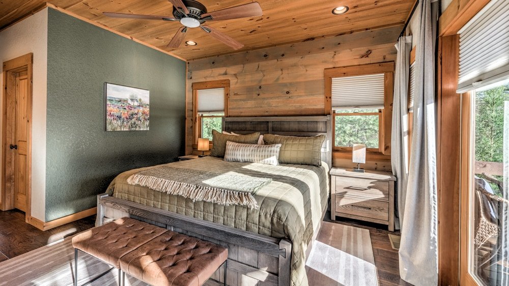 Paradise Found- Private Pool, Pets OK, King Beds! gallery image 4