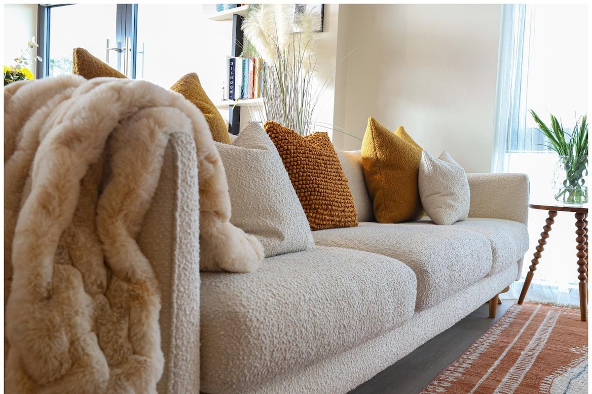 Modern penthouse in London gallery image 5