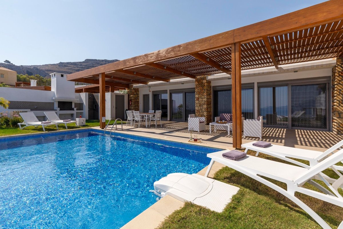 Lindia Athena Luxury Villas-Villa Eleni gallery image 3