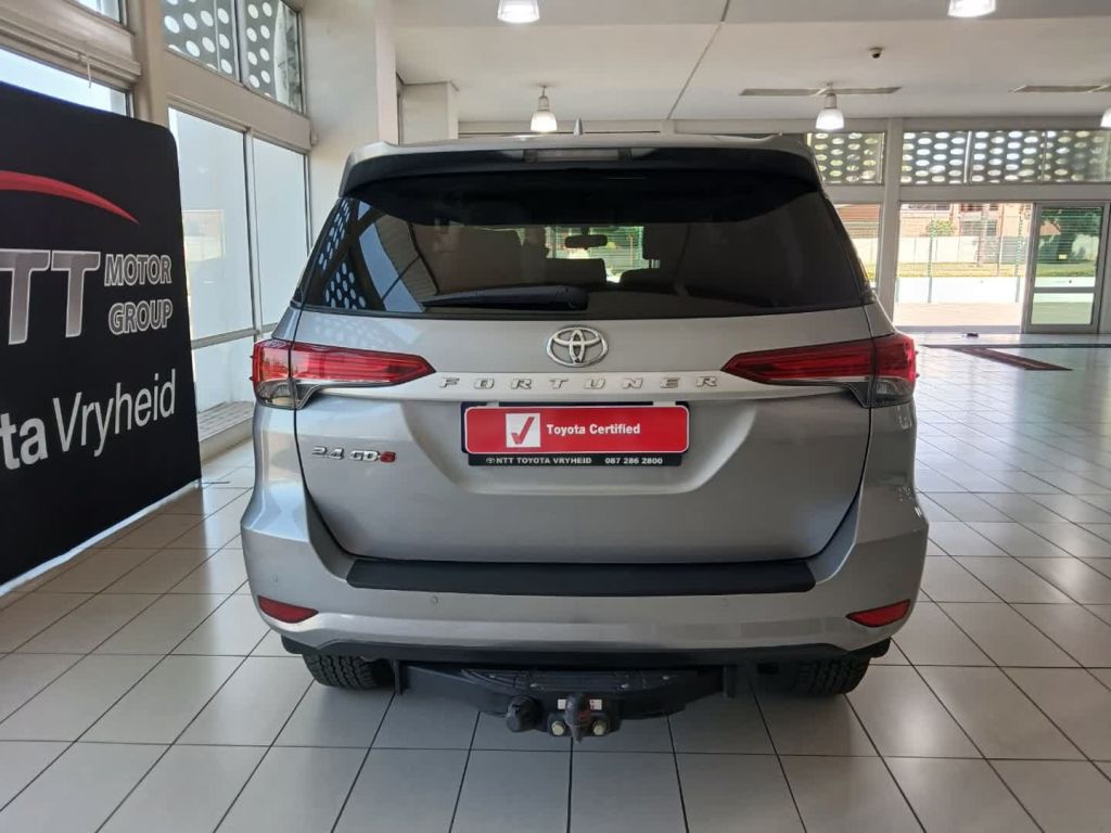 Used car gallery