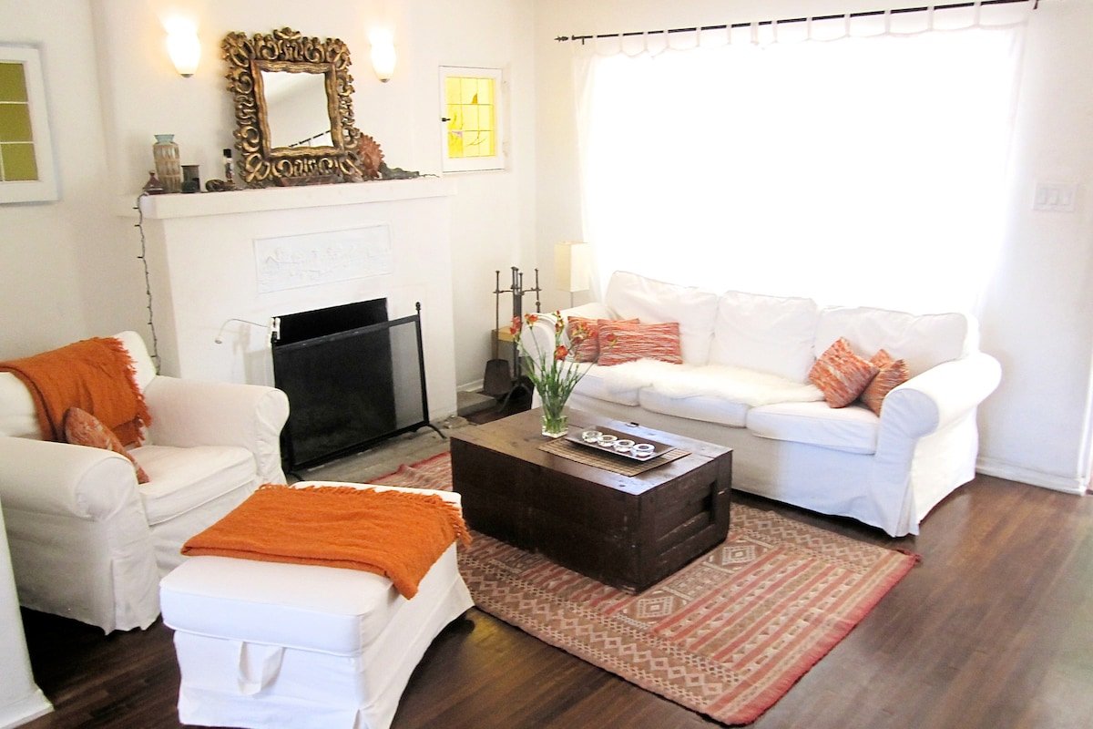 Spanish Oasis in Silver Lake gallery image 4