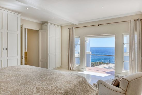 Bantry Bay Michele 18