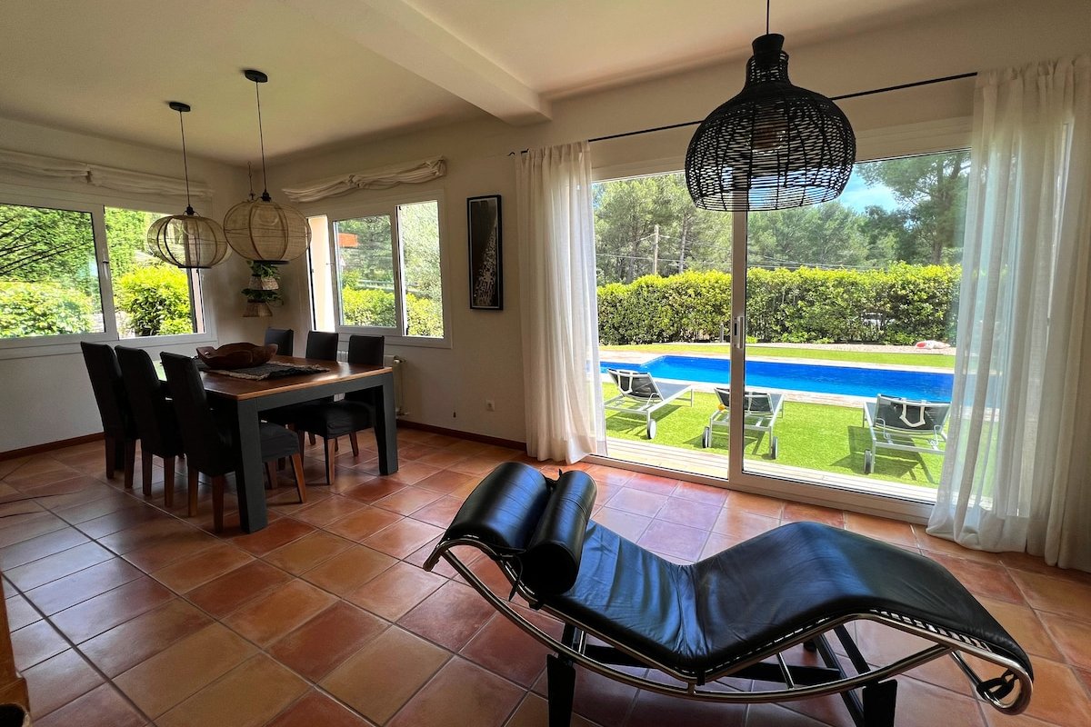 Inoblidable casa amb jardí i piscina privada. gallery image 5