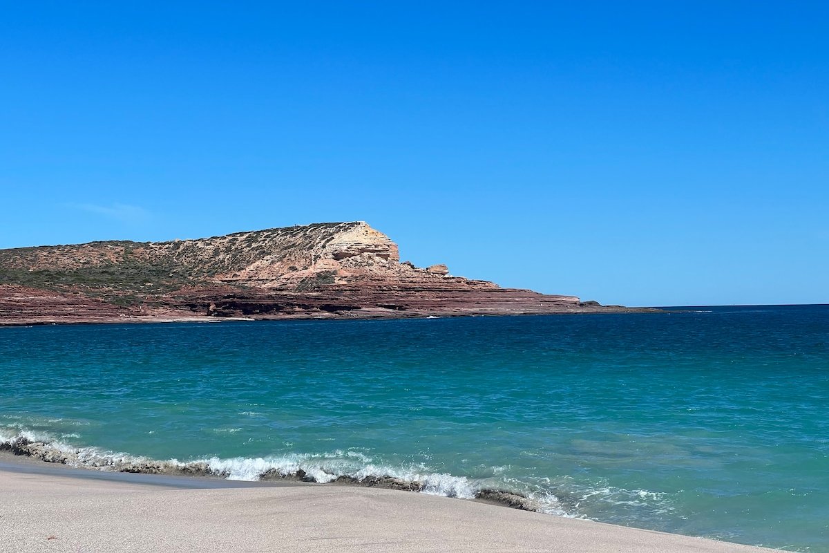 Red Bluff Coastal Retreat gallery image 3