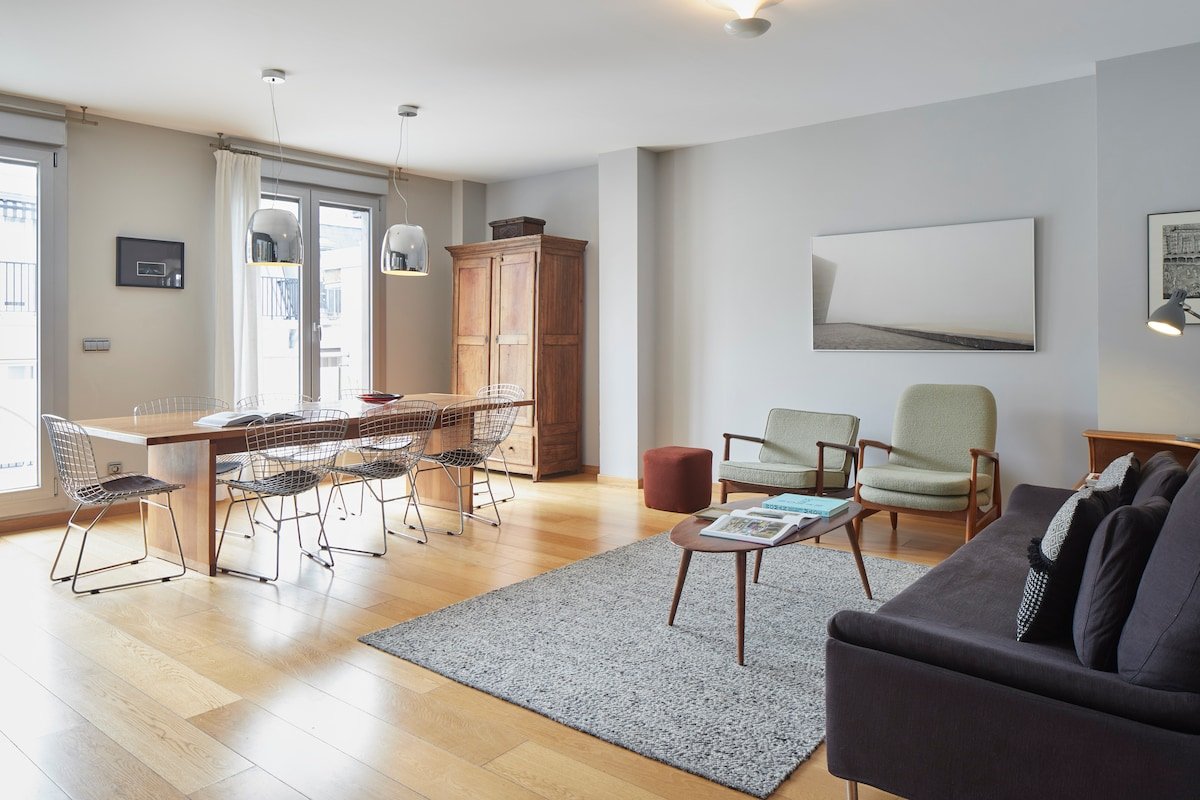 Boulevard Terrace by FeelFree Rentals gallery image 3