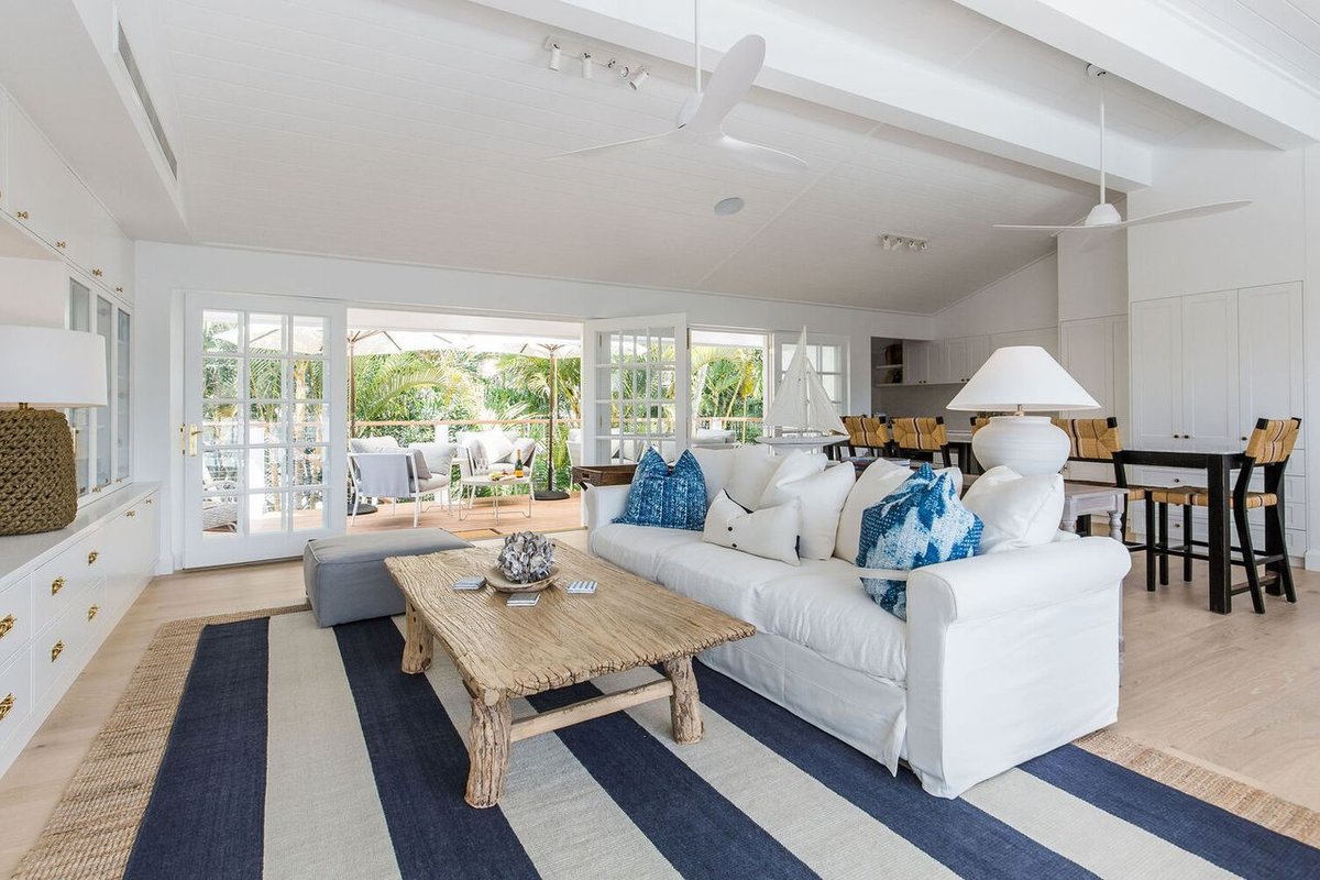 Marola – Heated Pool – Location – Style