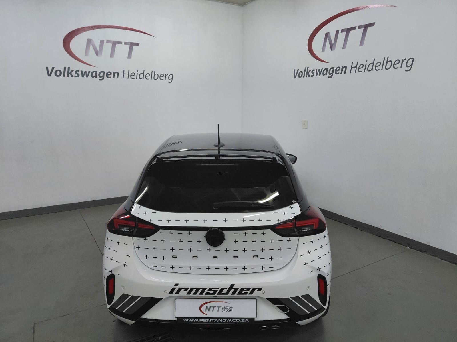 Used car gallery
