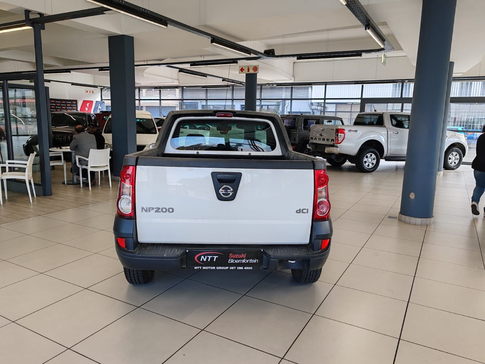 Used car gallery