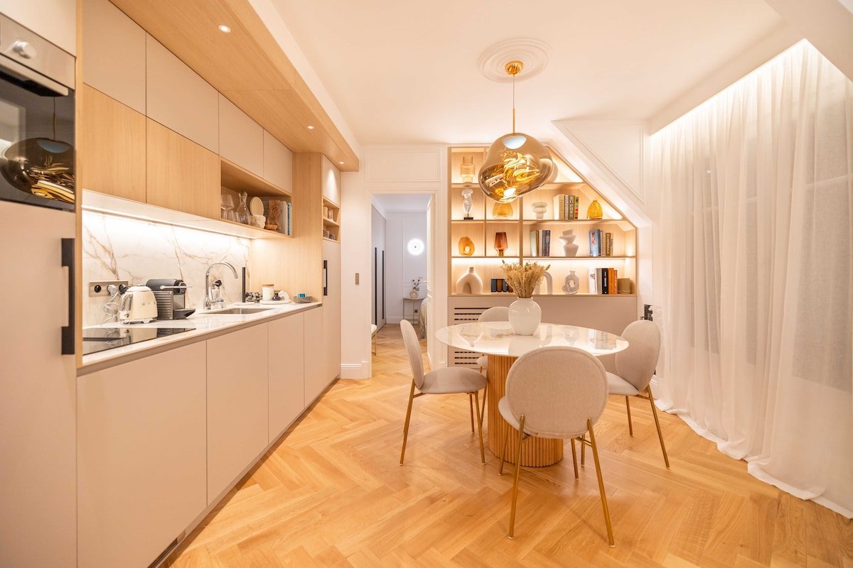 Elegant apartment – 2BR/4P – Vivienne gallery image 5