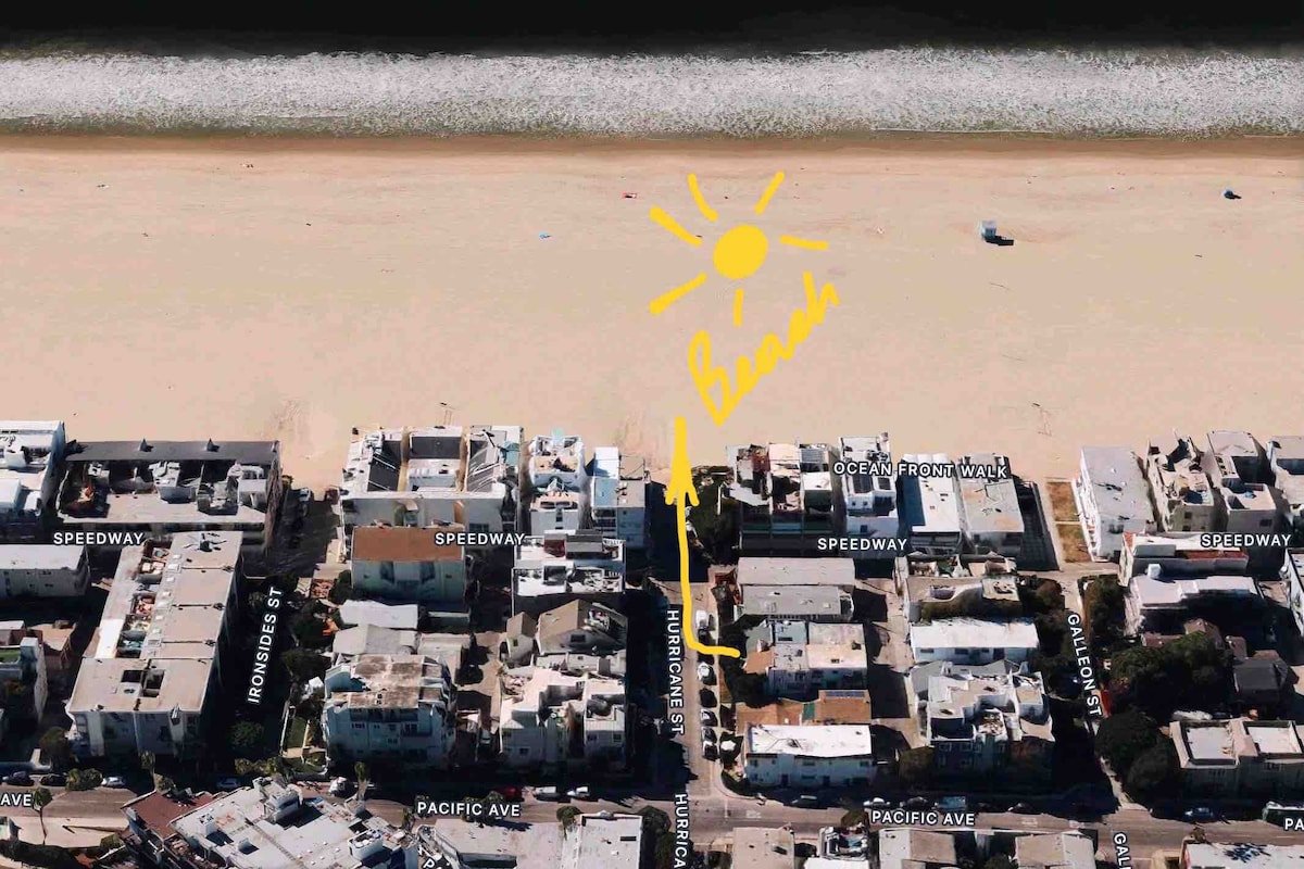 Marina Peninsula | 50 steps to the Beach gallery image 5