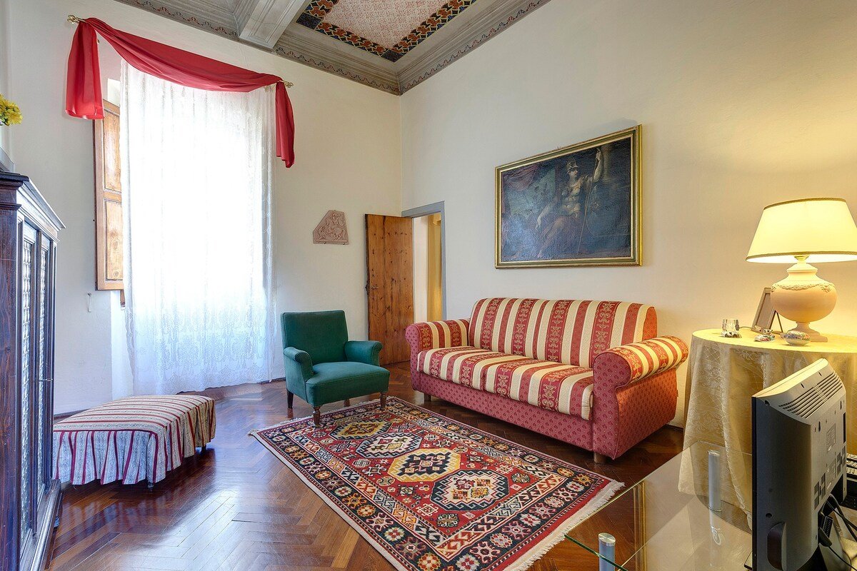 Wonderful Fresco 5 bedrooms Apt gallery image 2