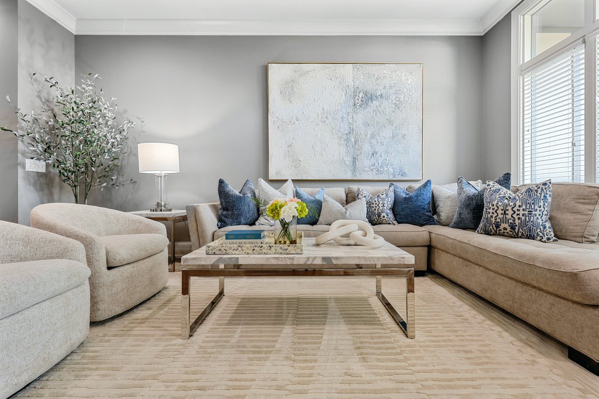 The Vanderbilt House – 1 mi to Broadway/7 Beds!