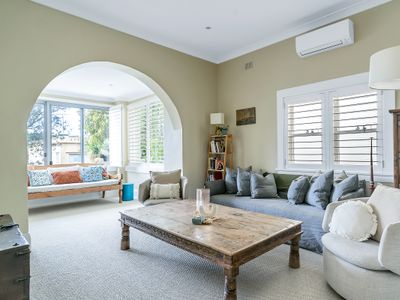 Quiet Bondi Oasis- 3 minute walk to sand