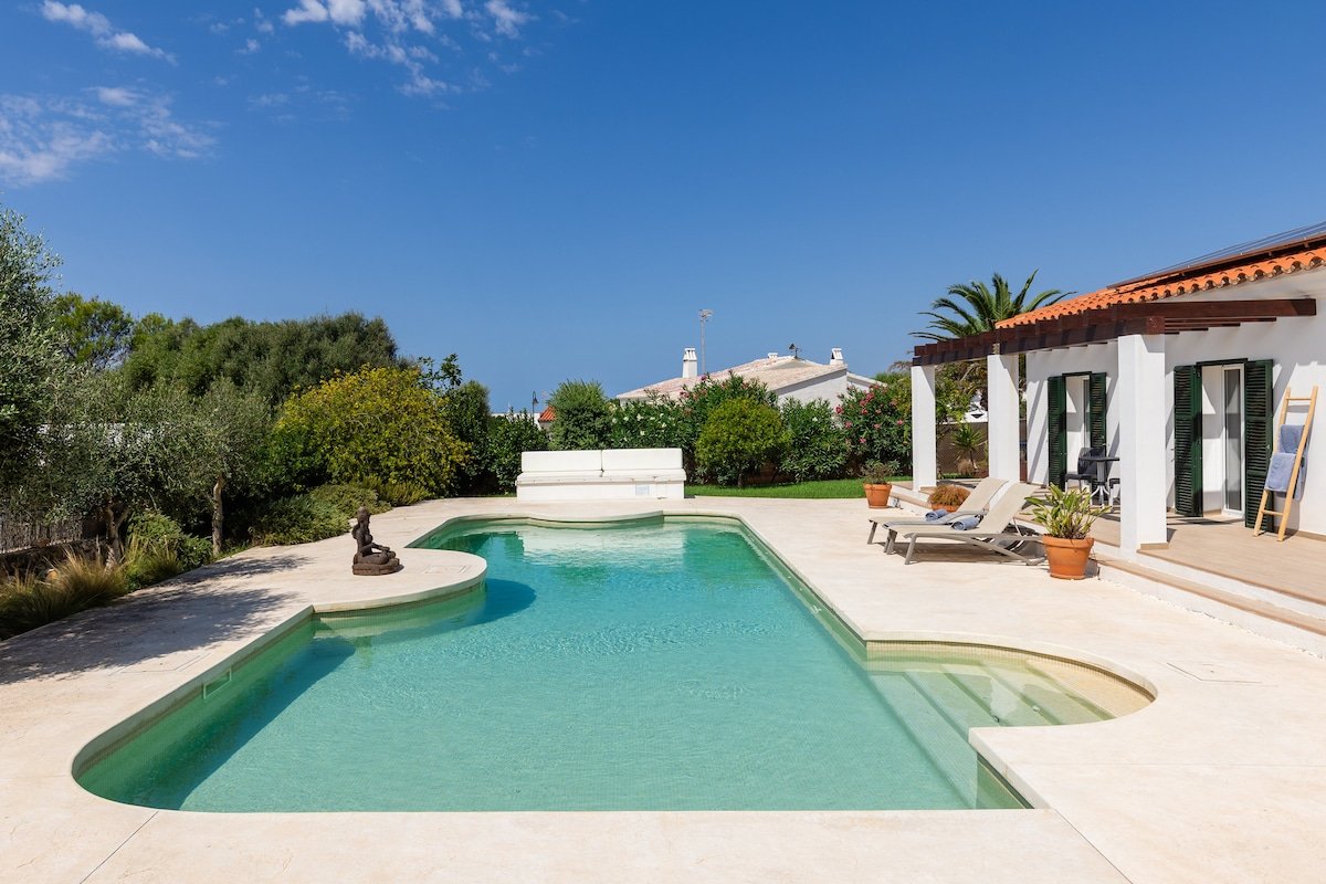 Villa Maravilla, Heatable pool, rooftop with views gallery image 3