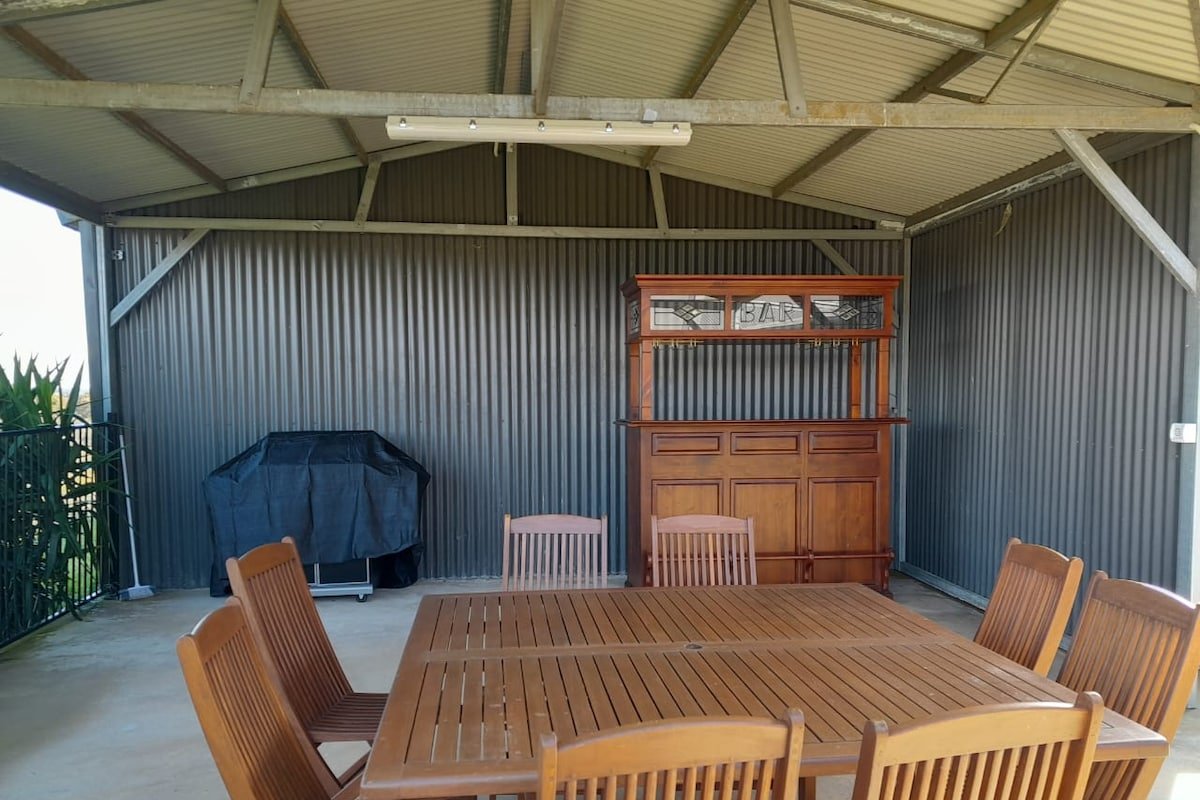 Rose Creek Farm Stay, Williams gallery image 4