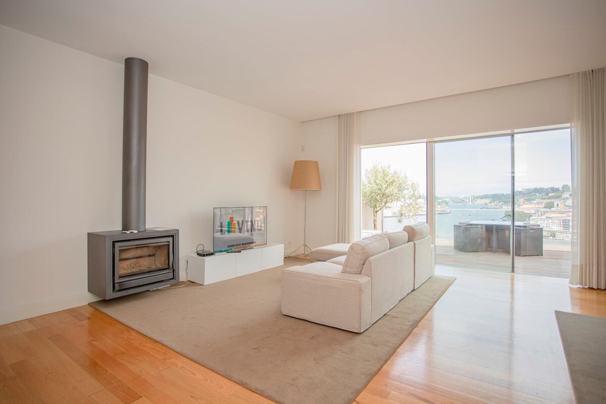 Liiiving in Gaia – Douro Dream View gallery image 3