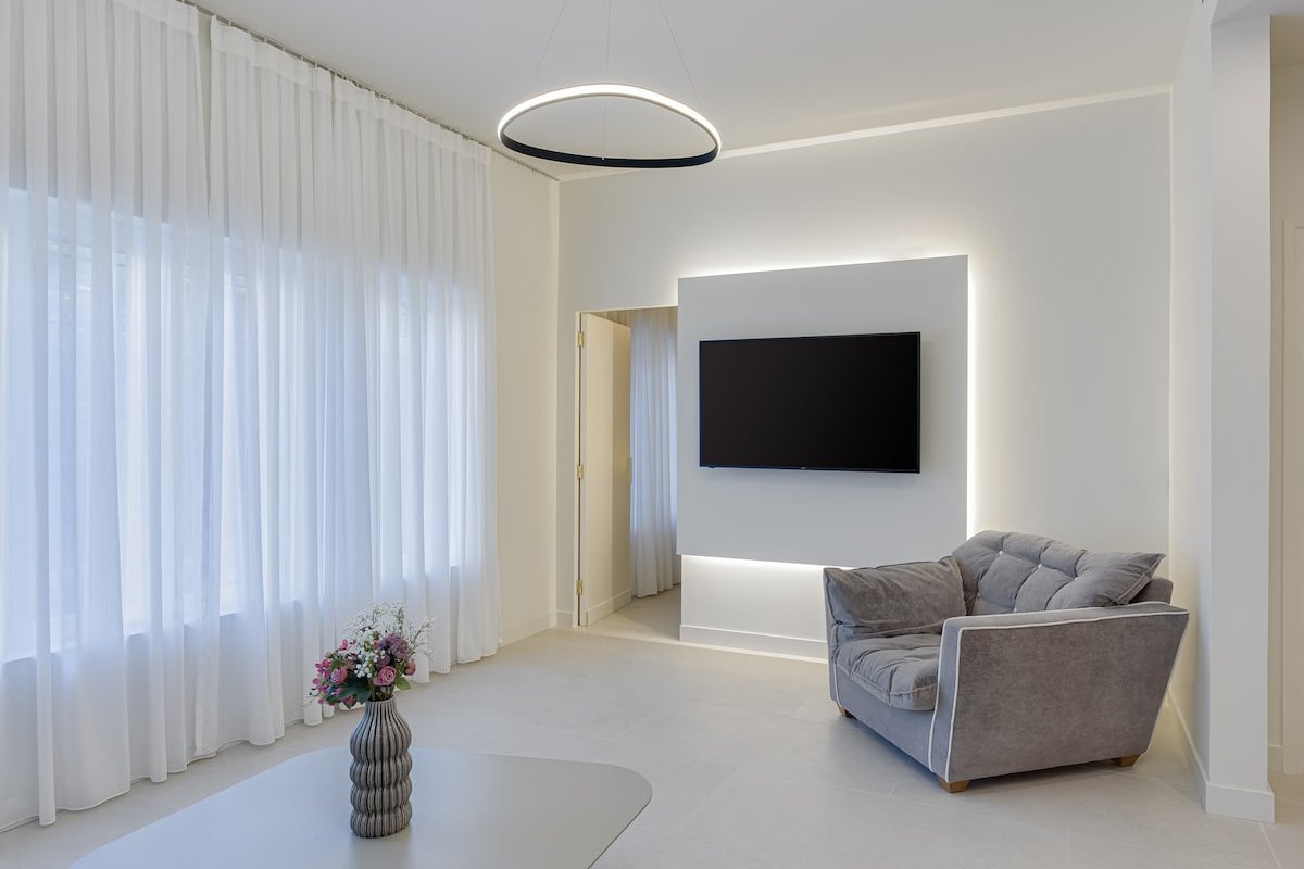 THIRAMENOUS RESIDENCE – FIVOS SUITE gallery image 4