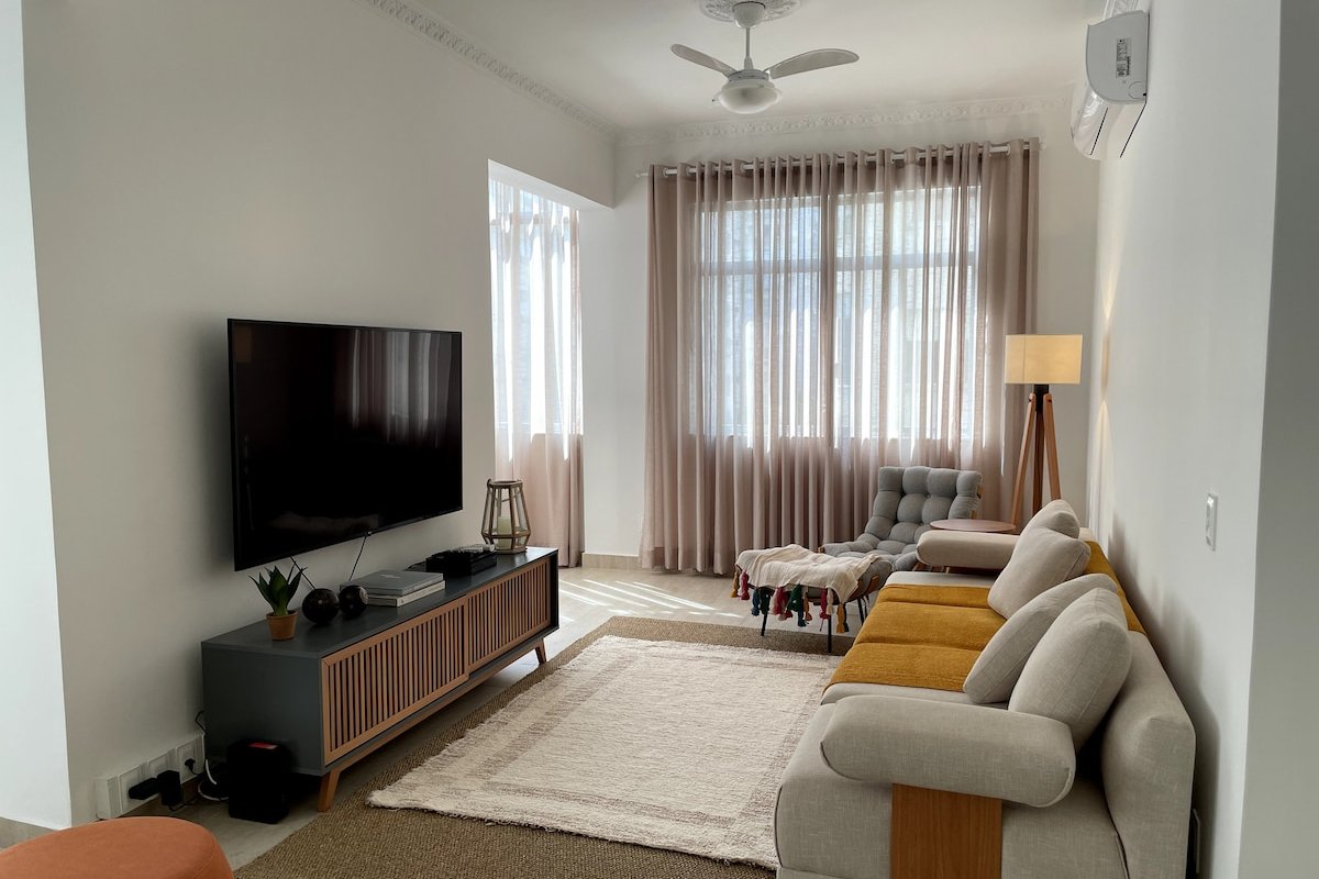 Lovely 3 ensuite BR Copacabana Beach Block gallery image 4