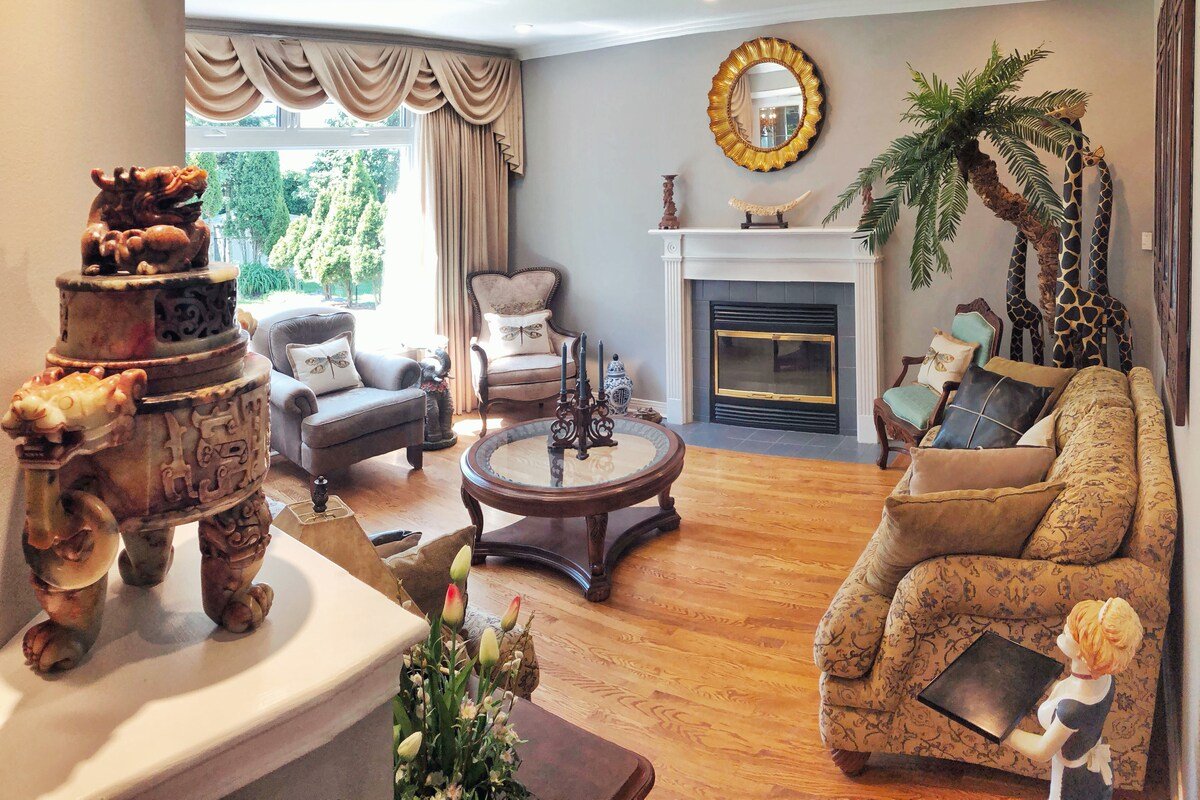 Luxury Estate Sunroom Sauna Spa Gym Pool (6-10) gallery image 4