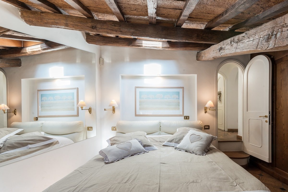 Campo de Fiori – Penthouse in the heart of Rome gallery image 3