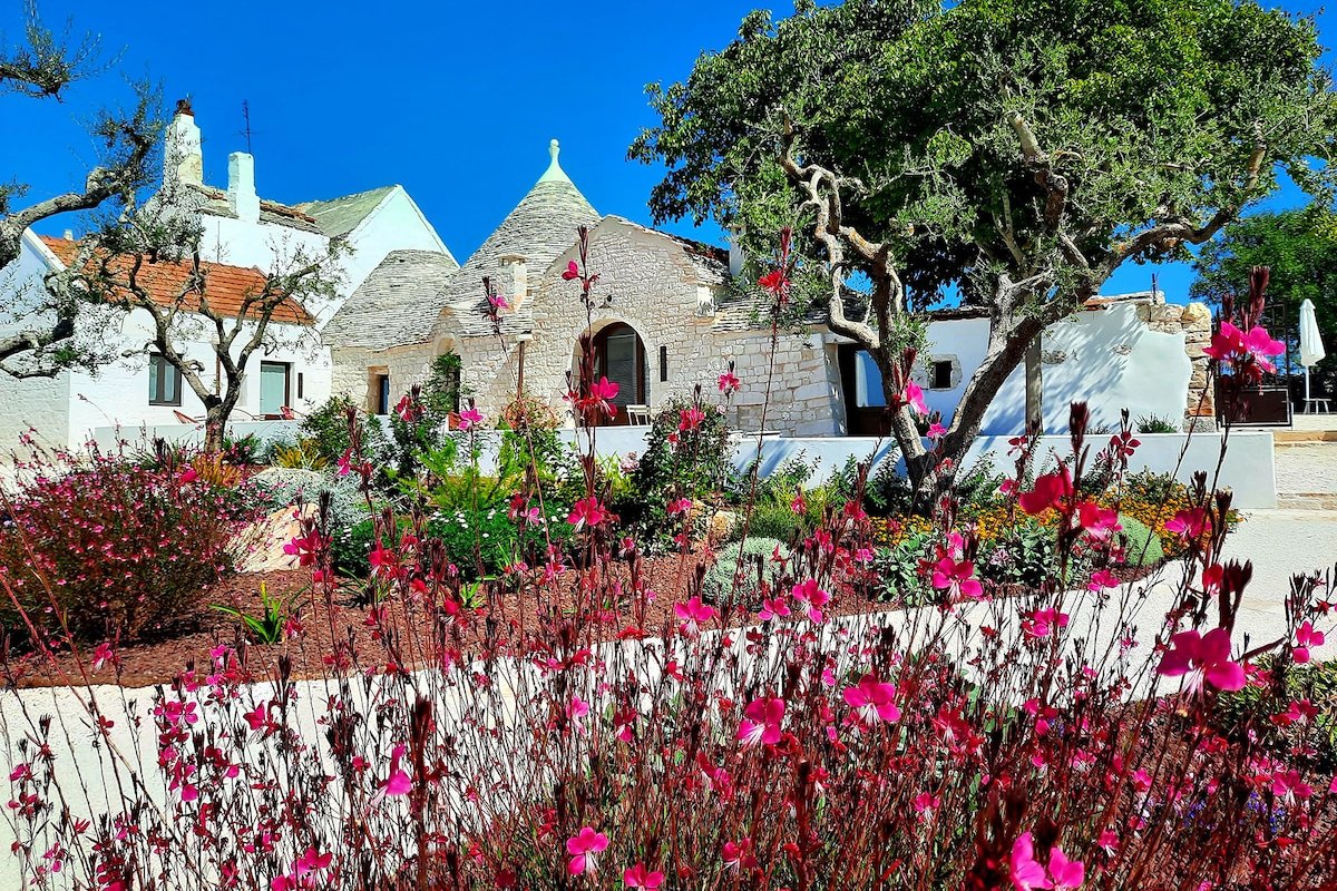 Spettacolare masseria di design con piscina gallery image 4