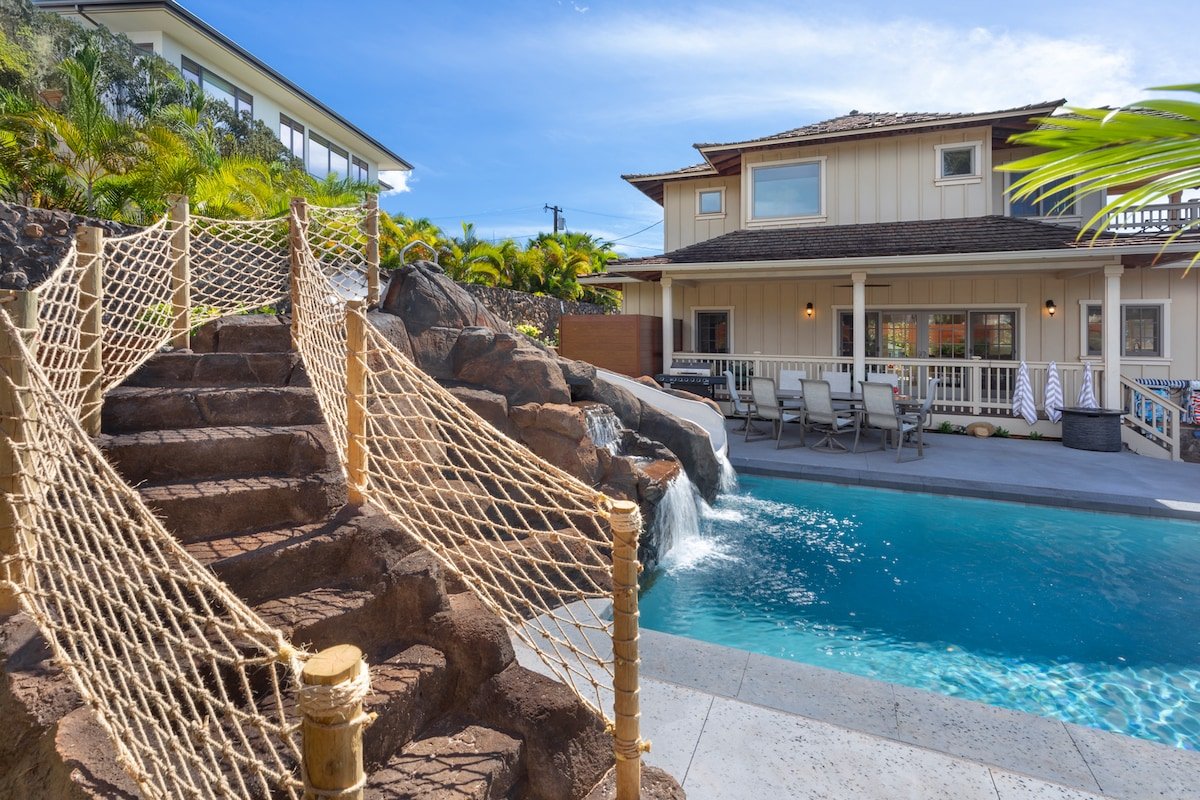 Across The Street from Napili Bay! Pool w/ Slide! gallery image 4