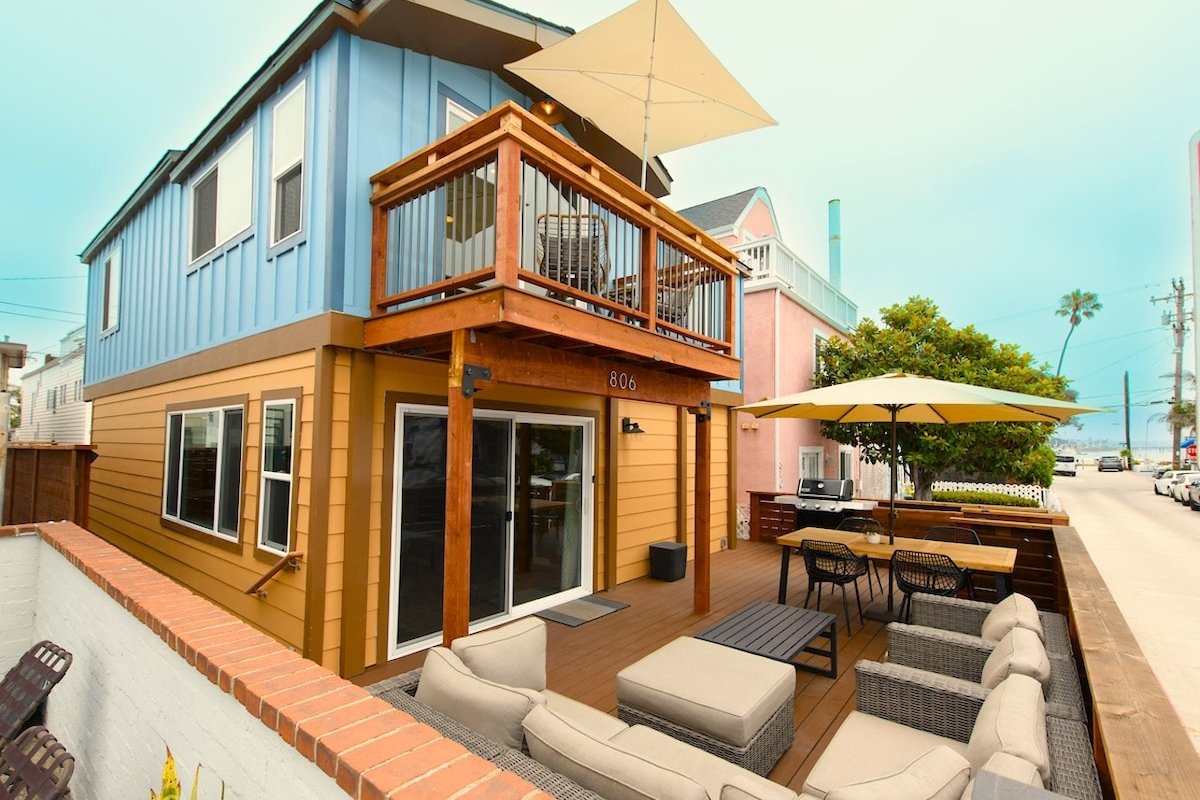 Beach Kingdom – Ocean Views & Jacuzzi gallery image 4